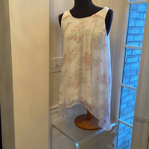 Dolce Ragazza Silk Top - Picture 1 of 11